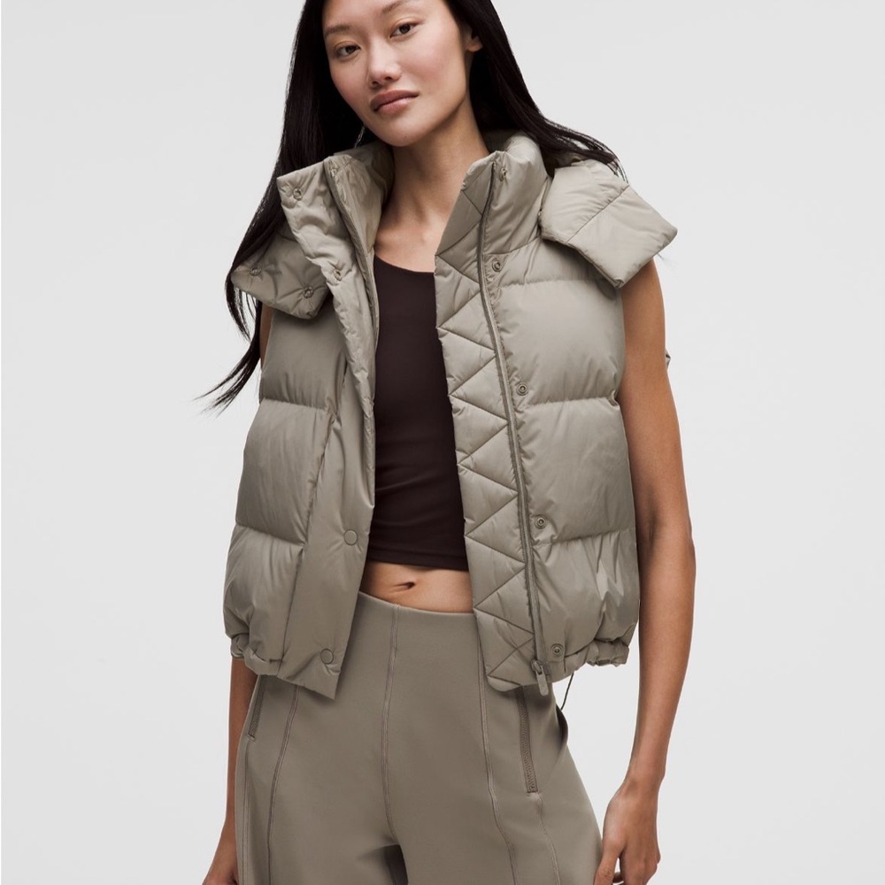 Lululemon Wunder Puff Cropped Vest Down Puffer Hooded Size 12 Trench tan